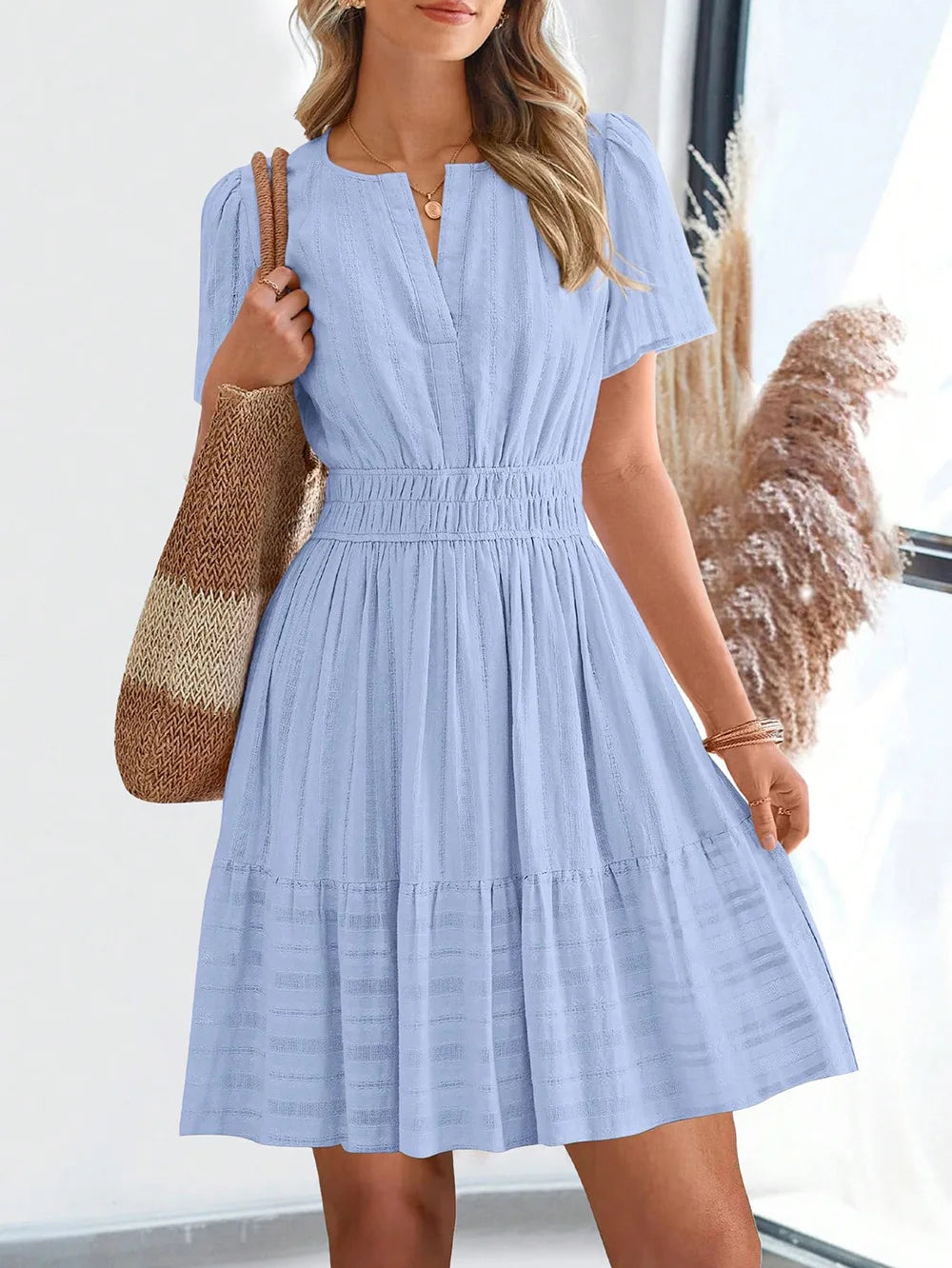Elegant V-Neck Short Sleeve Women'S Dress Summer 2026 Elastic Waist Design New Fashionable Ladies' Dress